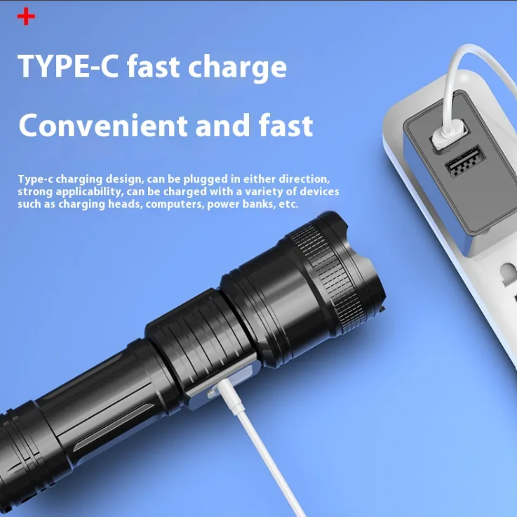 SUPER BRIGHT ZOOM FLASHLIGHT 800LM
